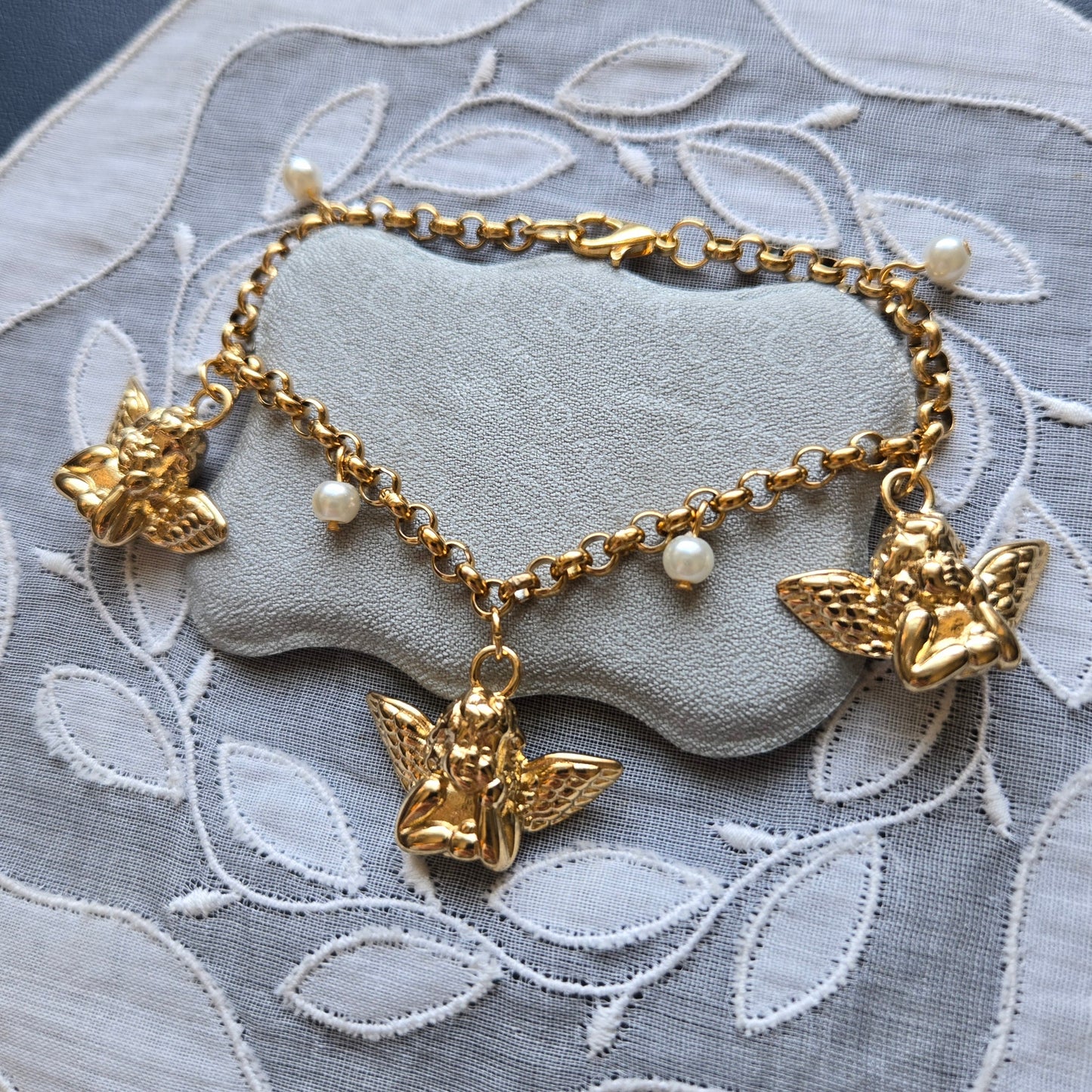 Bracelet - Gold Cherub and Pearl Charm Bracelet