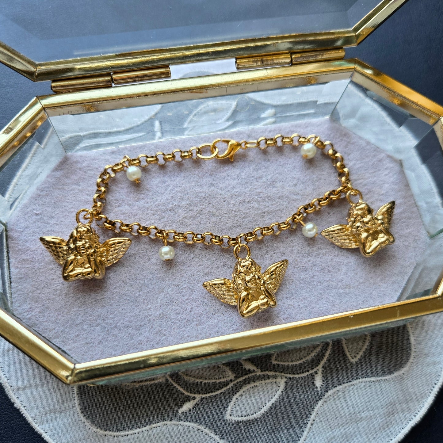 Bracelet - Gold Cherub and Pearl Charm Bracelet