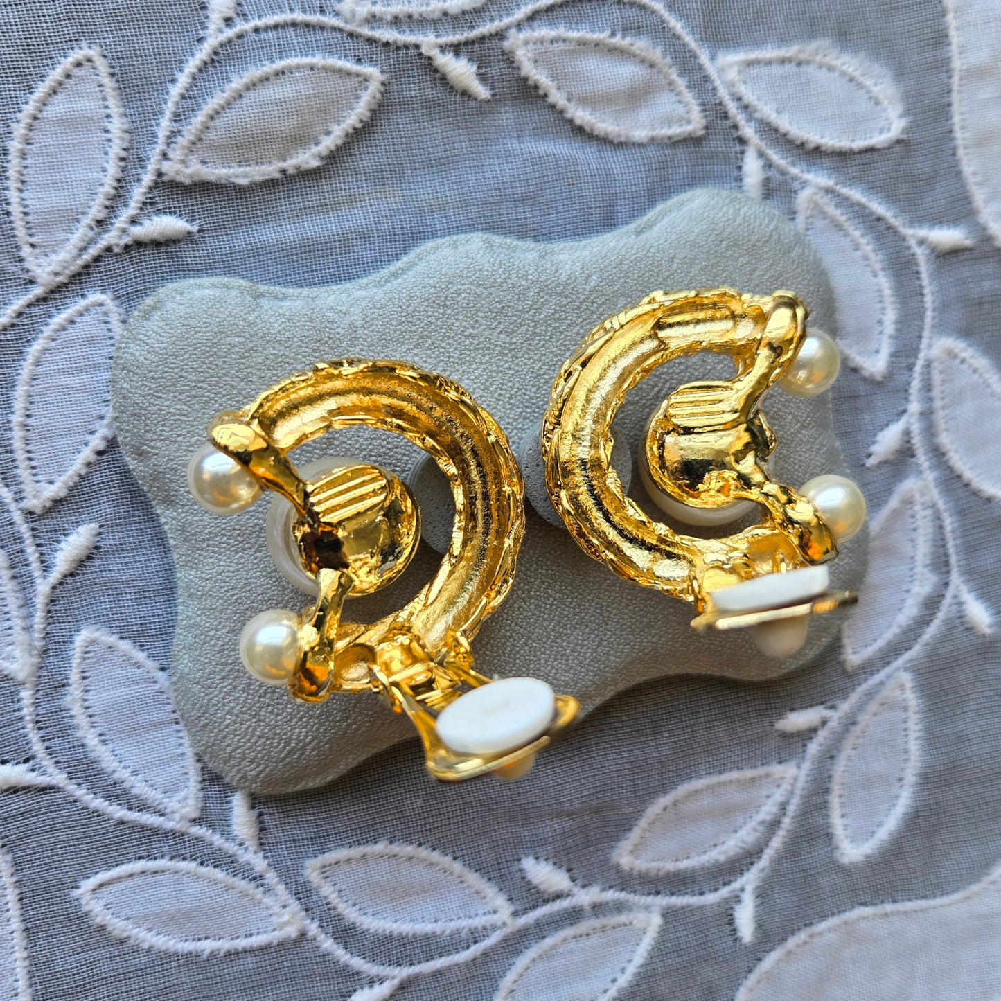 Clip on - Gold Twisted Rope Pearl Clip on Earrings