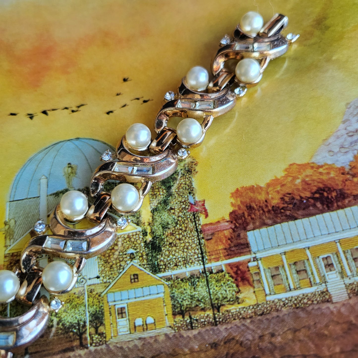 Bracelet - Crown Trifari Pearl Twist Link Bracelet