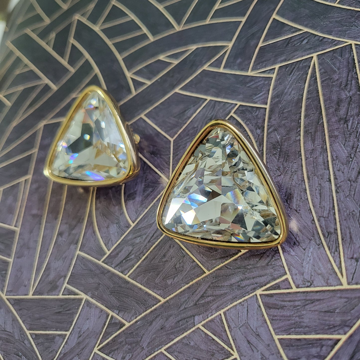 Clip on - Vintage Swarovski Triangular Crystal Clip On Earrings