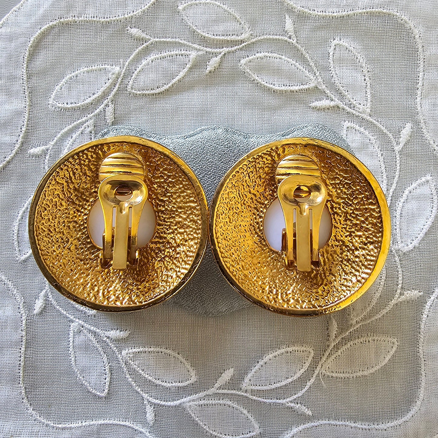 Clip on - Statement Pearl Clip on Earrings