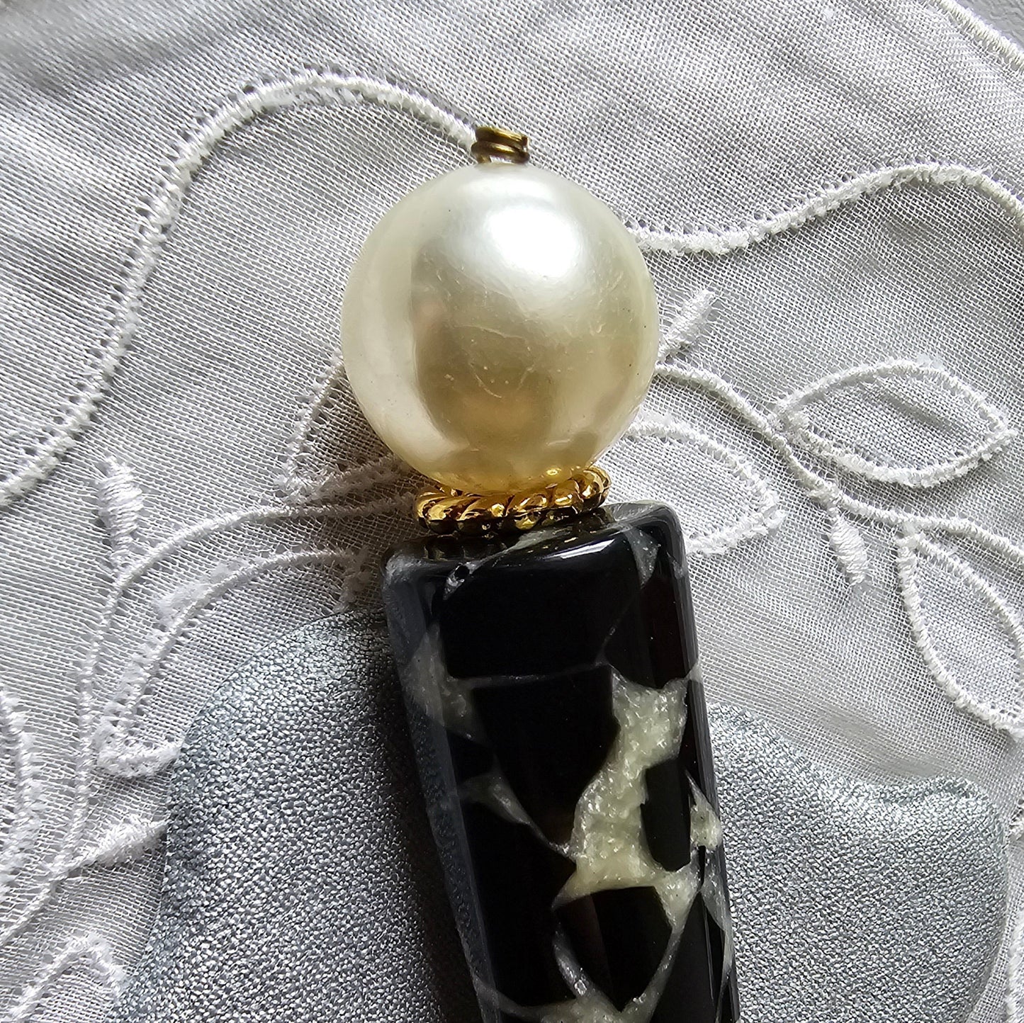 Brooch - Pearl and Black and White Acrylic Brooch