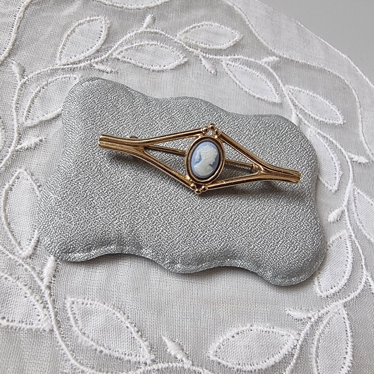 Brooch - Blue Cameo Bar Brooch