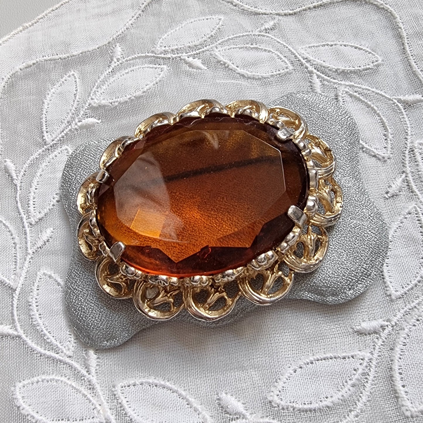 Brooch - Oval Orange Brown Glass Brooch