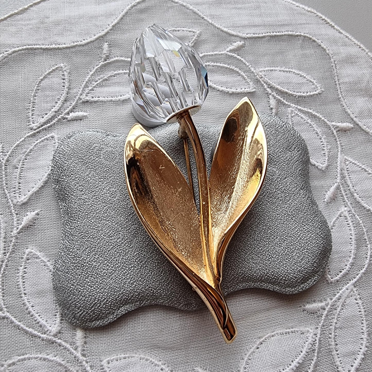 Brooch - Swarovski Crystal Tulip Brooch