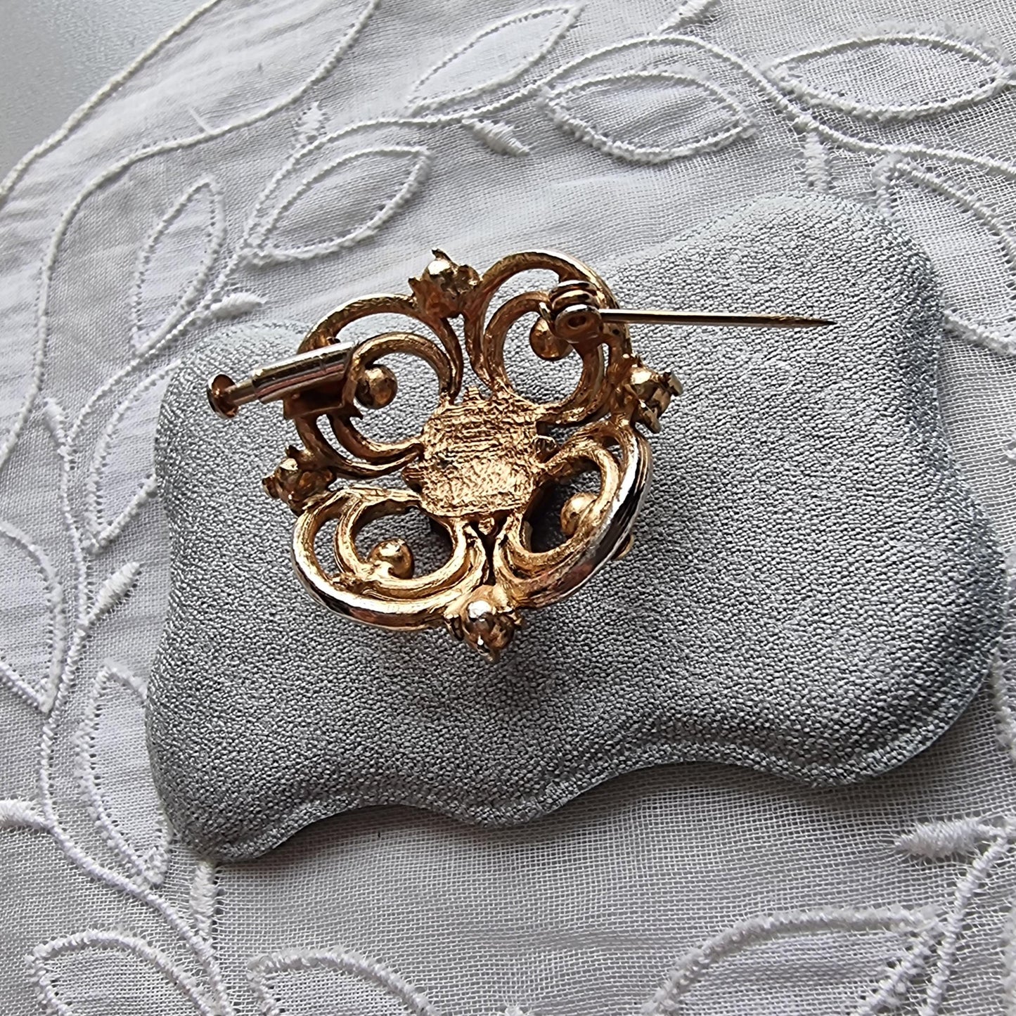 Brooch - Ornate Purple and Pink Crystals Brooch